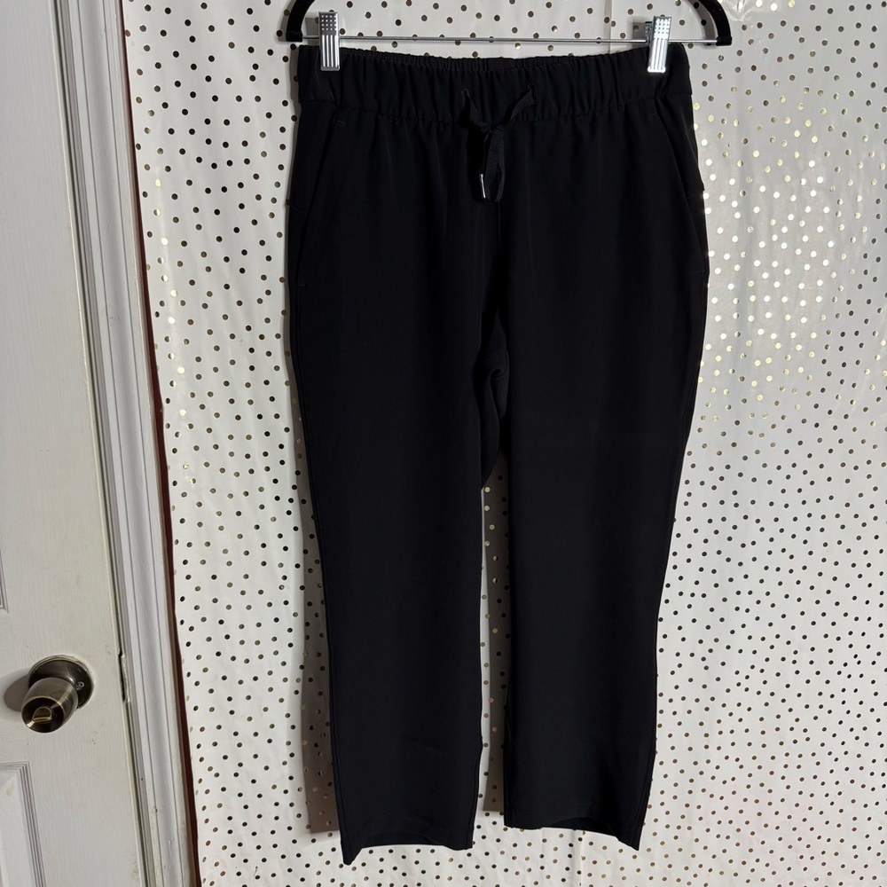 Lululemon On The Fly Crop